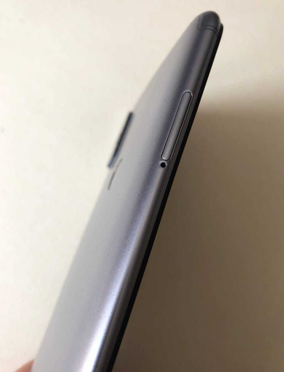 Телефон Xiaomi Redmi S2 (Redmi Y2).