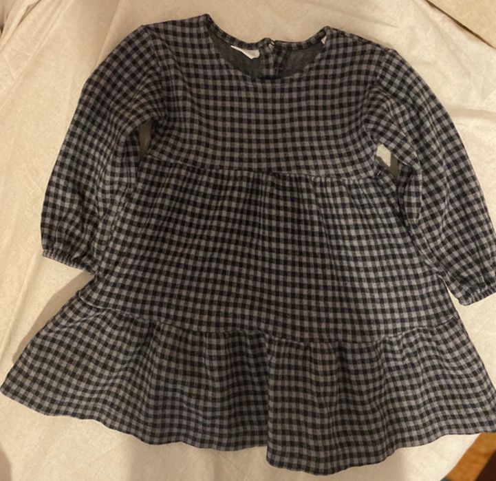 Rochita pentru fetite, marca Zara, marimea 104