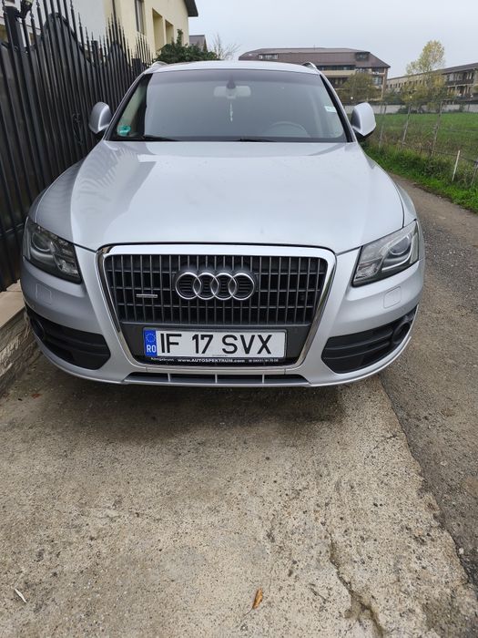 Vând Audi Q5/2.0 diesel/4x4/dotări Full