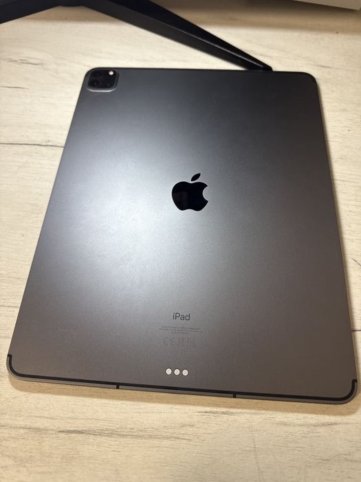 Ipad Pro 12.9 256Gb 5th gen Wi-fi Intretinuta