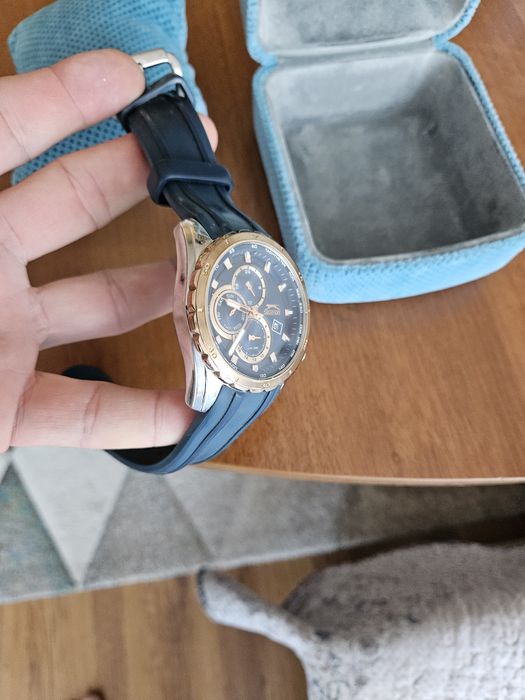 Часовник " Slazzenger "