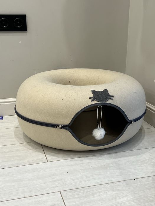 Лежанка для кошки