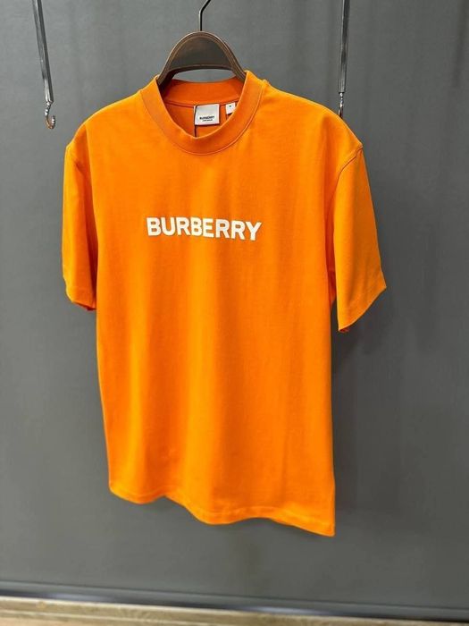 Мъжки тениски различни модели