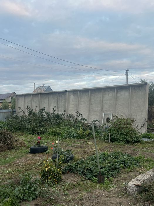 Плиты стеновые б/у. Цена договорная