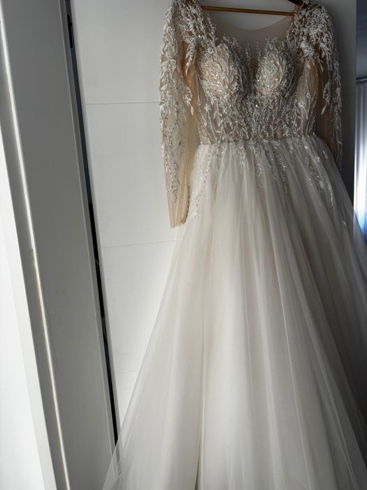 Rochie de mireasa + voal