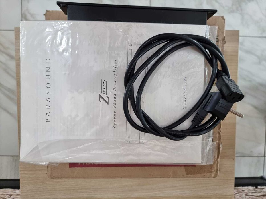 Фонокорректор Parasound Zphono