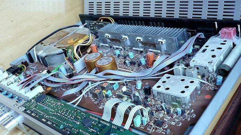 Receiver Grundig SR1000