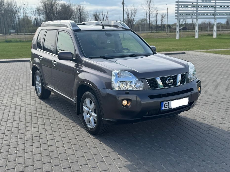 Nissan X Trail • 2009 • Trapa • 4x4 • Fiscal • 2.0 D • 150 CP • Xenon