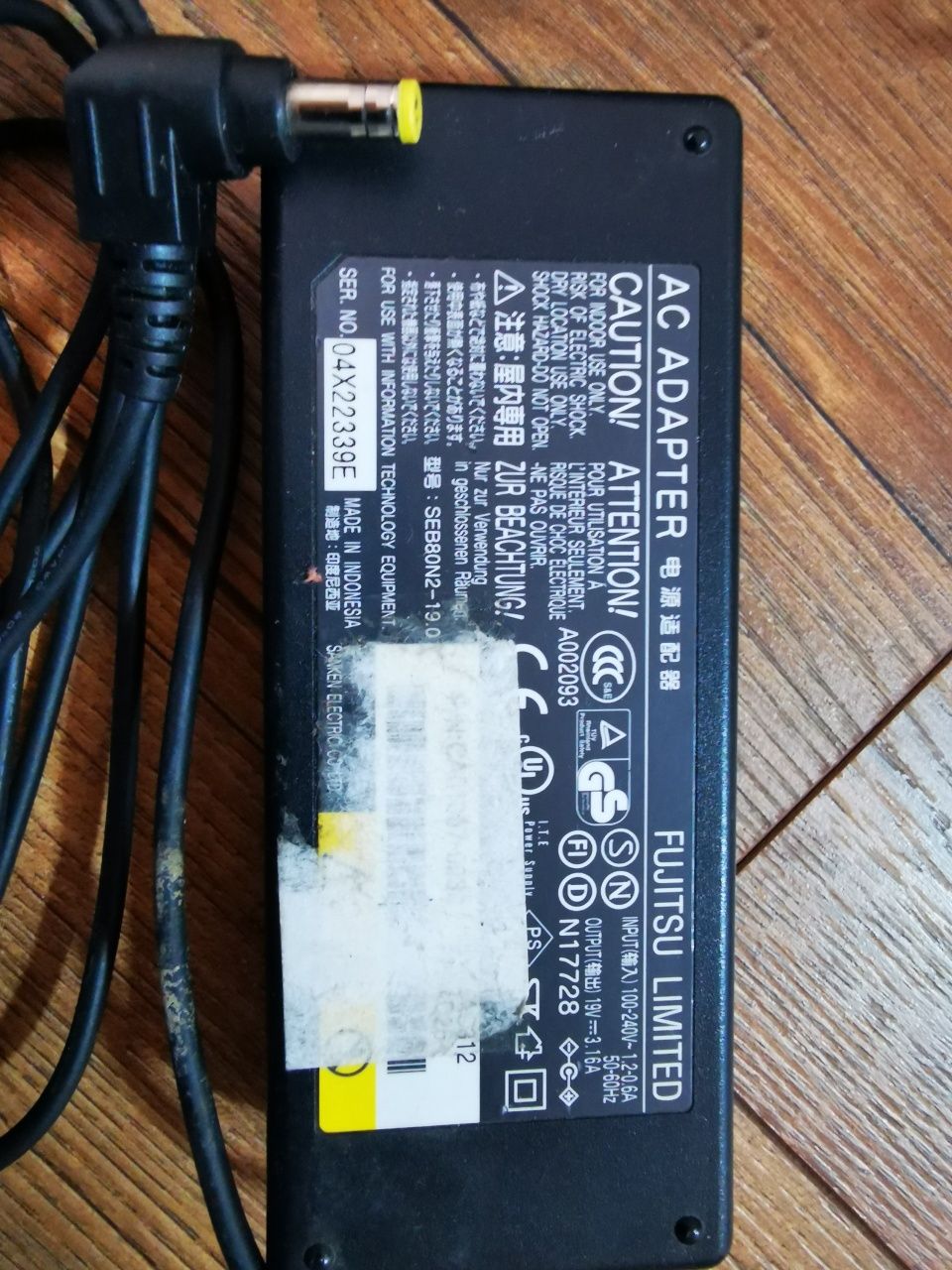 Ac adaptor încărcătoare laptop Toshiba lenovo Fujitsu