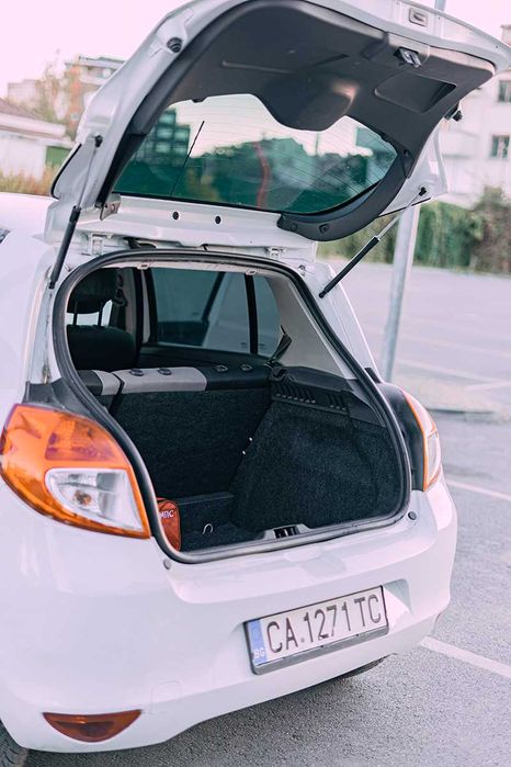 Перфектна градска кола Renault Clio