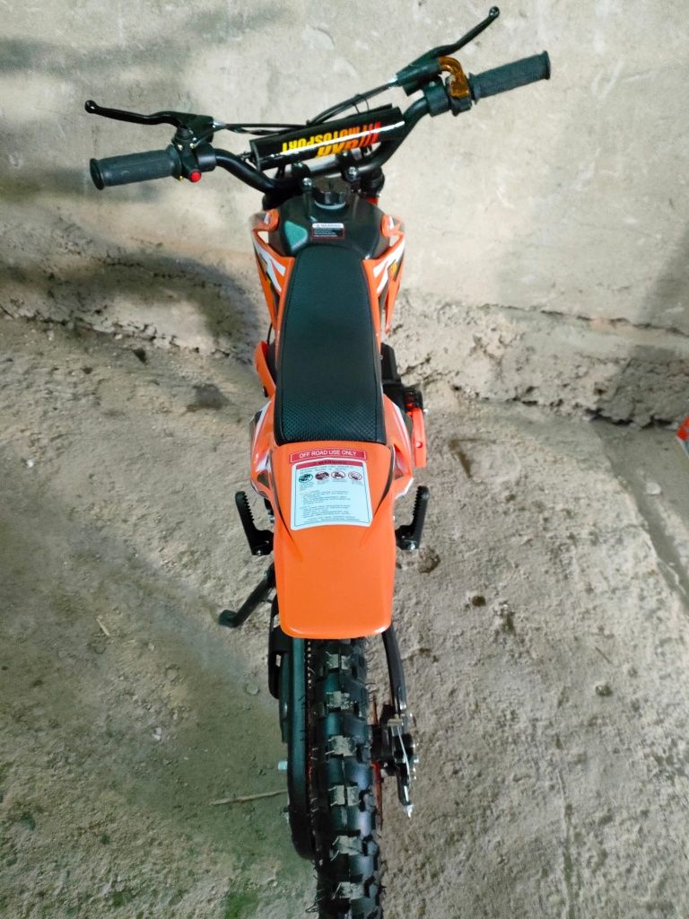 Cross Motoretă poket bike 49 cc pe benzina cu amestec, adus din German