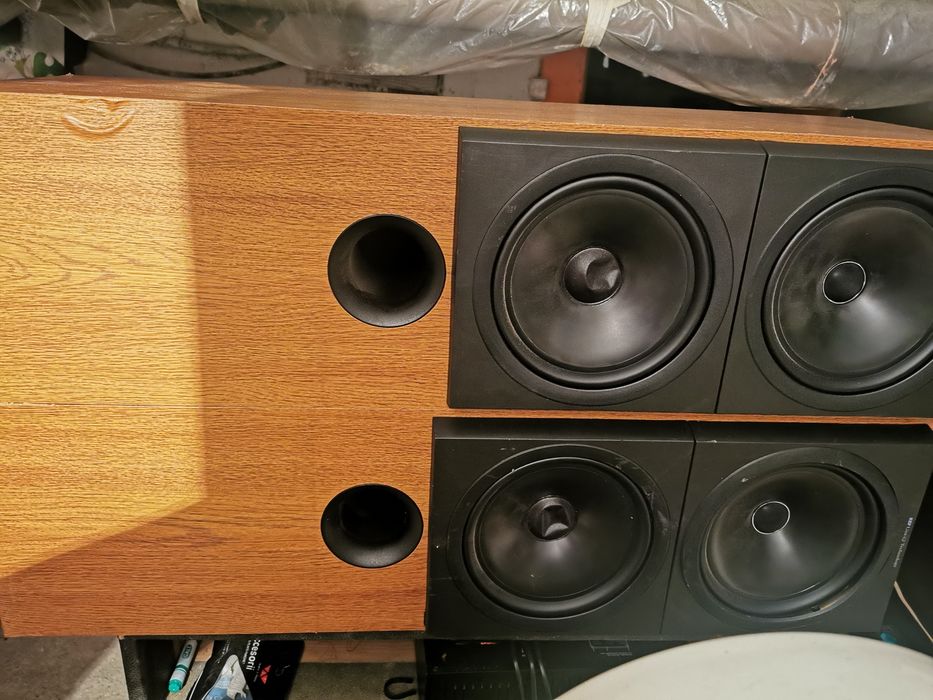 Silver Crest boxa wi fi. Das Factor 8. KEF Q90. Kef HTS 2001