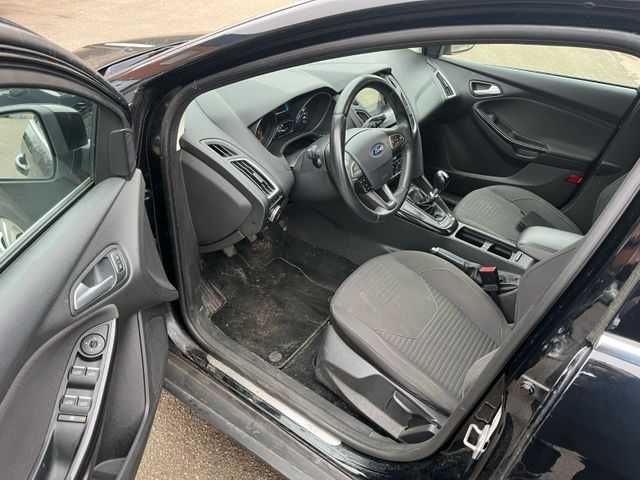 Ford Focus 2017 1.0 EcoBoost Titanium