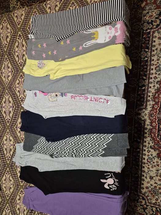 Клинчета размер 134-140 см.