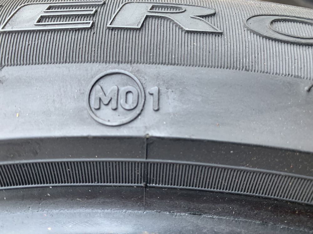 295 40 22 летни гуми 22 цола Pirelli 295/40R22 G63 AMG 295-40-22 АМГ