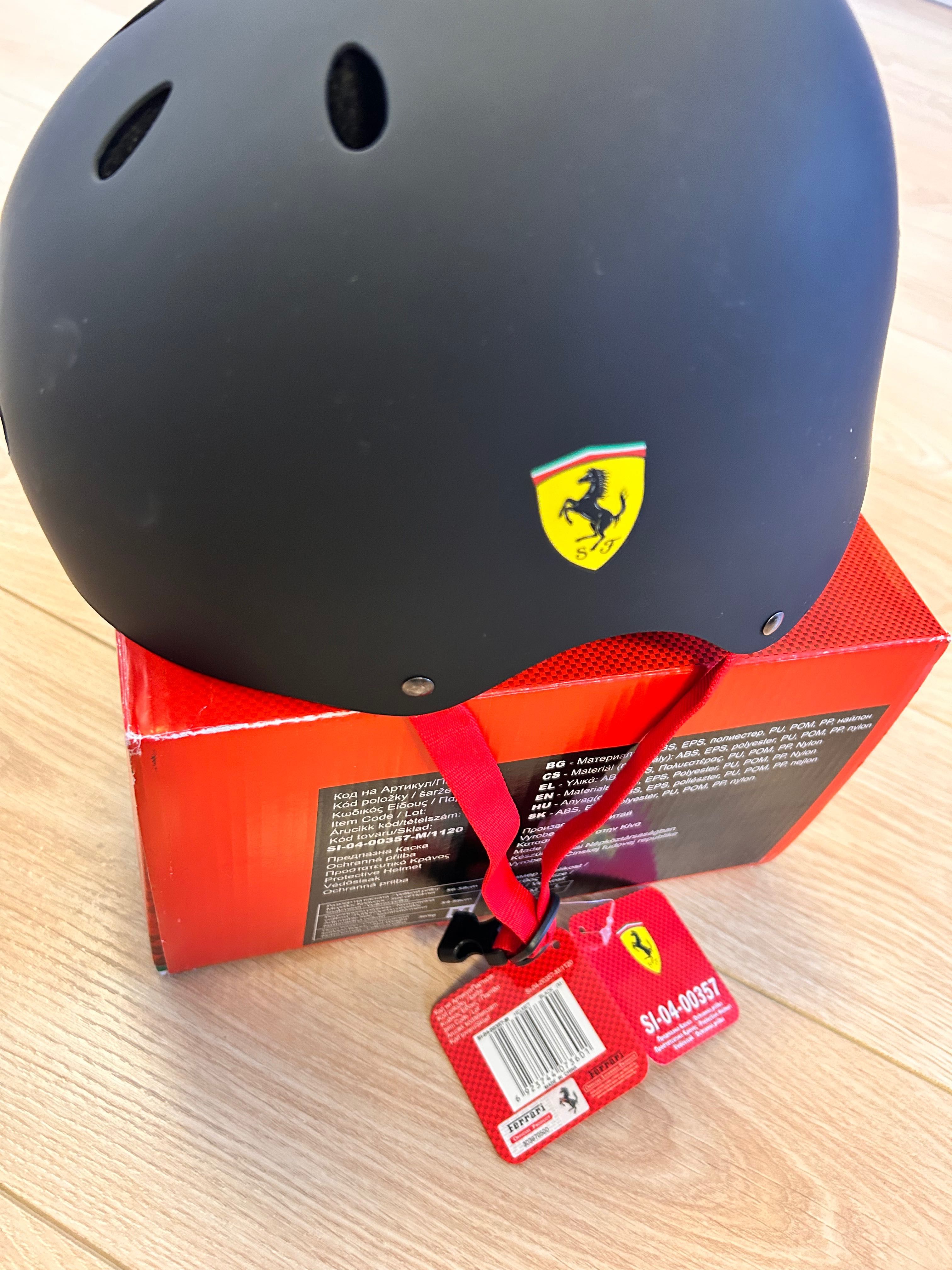 Детска каска Ferrari за тротинетка и скейтборд размер M