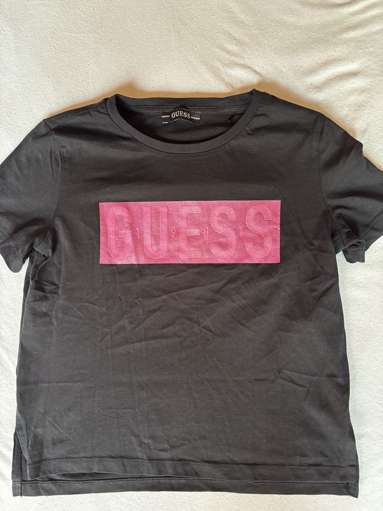 Тениска на Guess