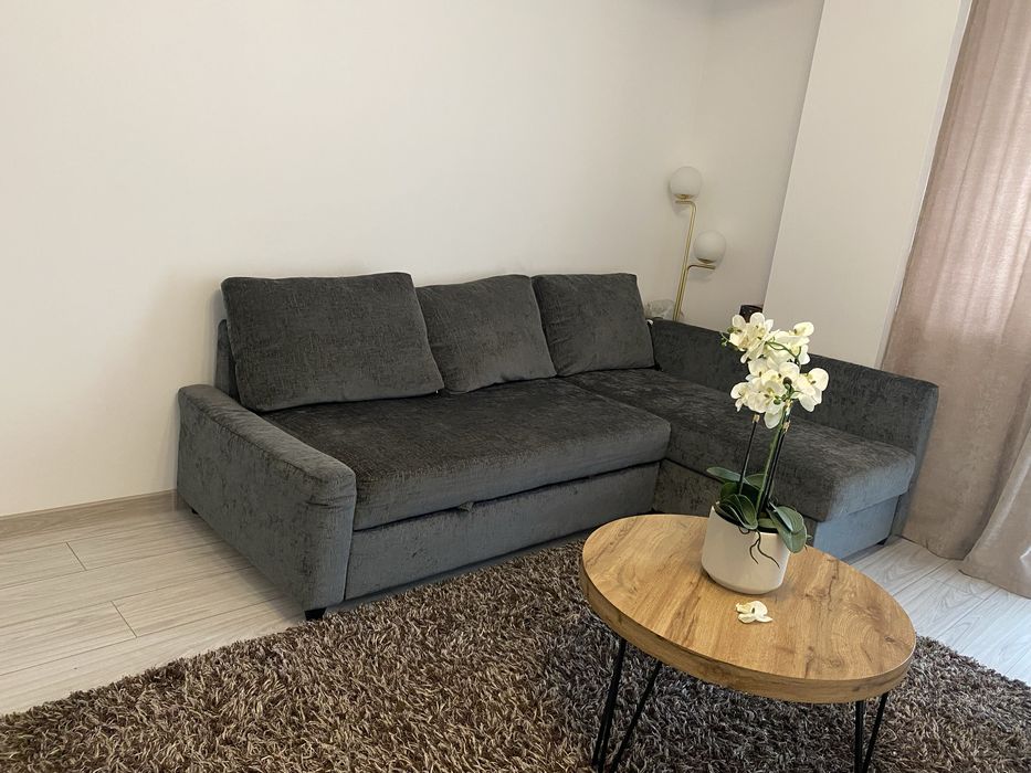 Se vinde colțar extensibil- Ikea