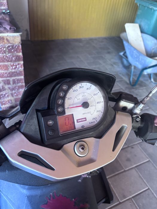 Scuter derbi gp1 49cc