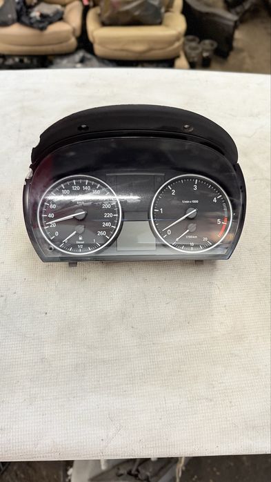 Километраж за БМВ 3 Серия Е90 Е91