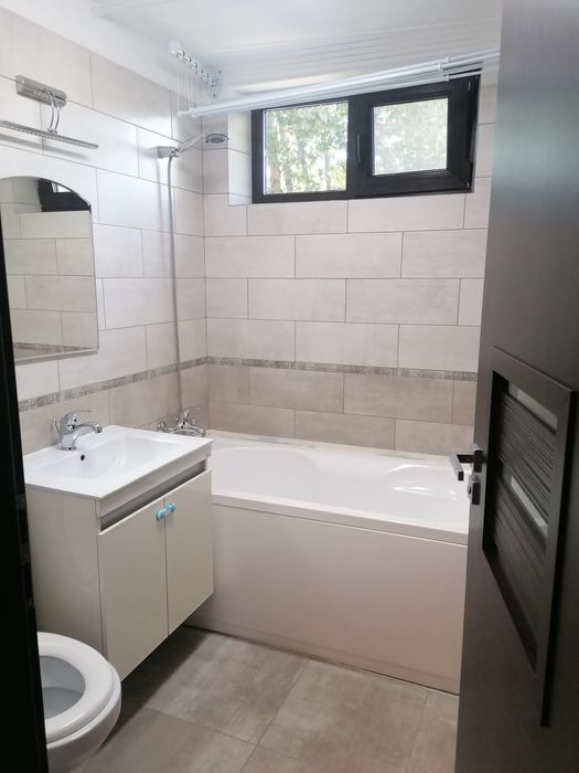 Apartament de închiriat