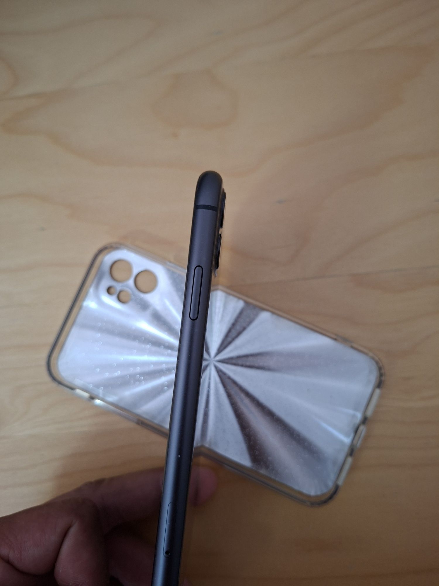 Iphone 11   64 GB