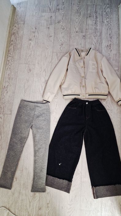 Бомбер zara и джинсы на девочку 10лет