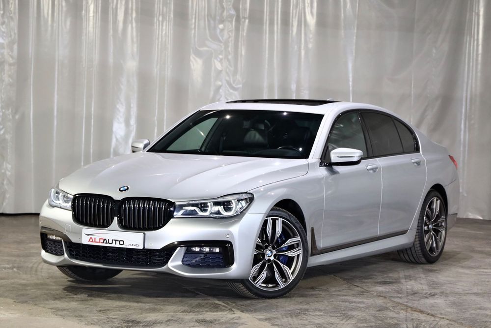 BMW Seria 7 M Paket * XDrive * Trapa * Navi * Clima * Head Up Display * Piele