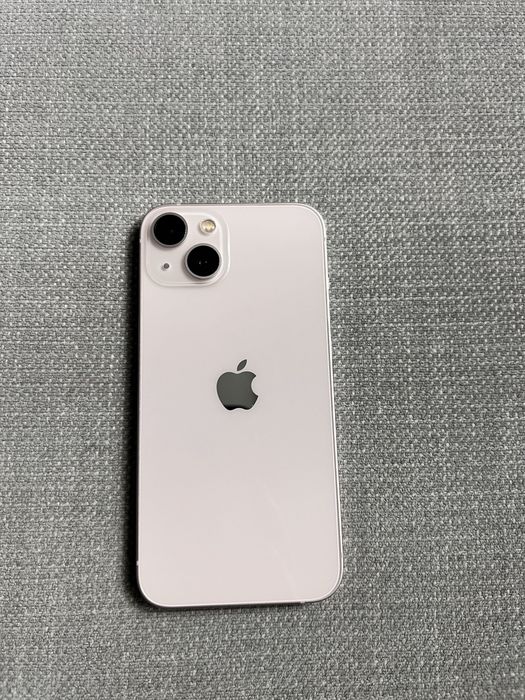 IPhone 13 в отличном состоянии