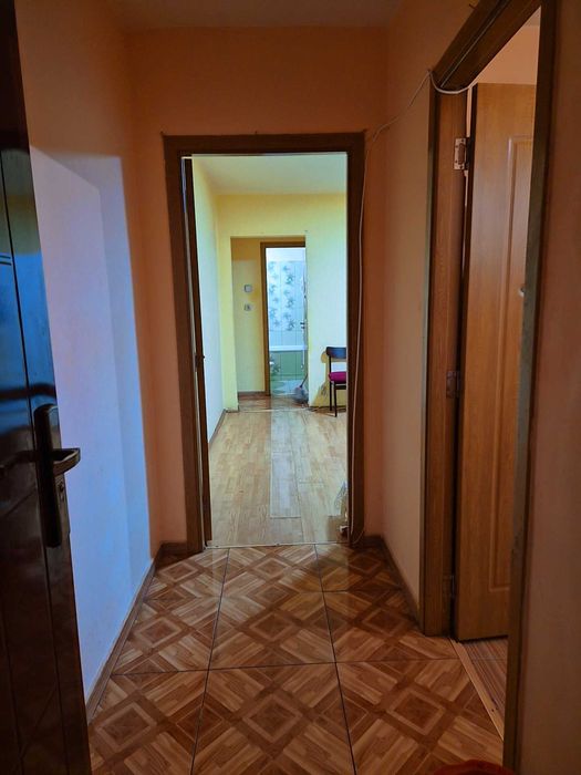 Vand apartament 2 camere