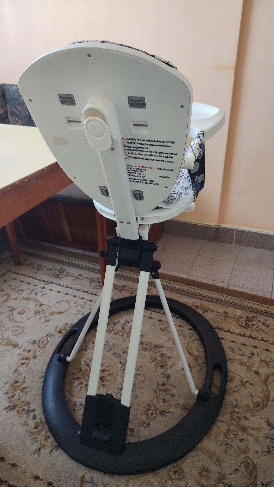 Дизайнерско столче за хранене и шезлонг за бебе Fisher price /люлеещ/