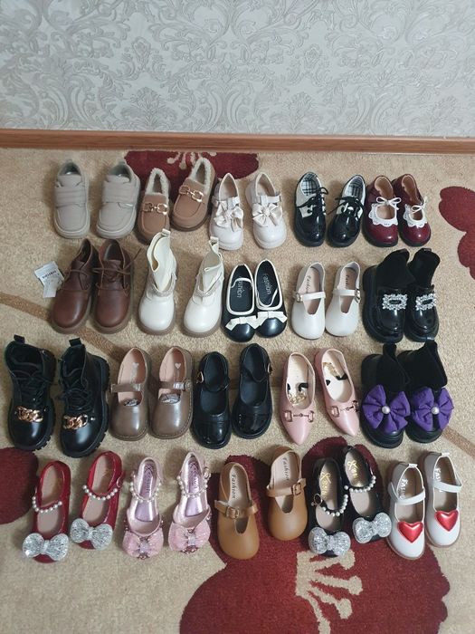 Продам обувь на девочек