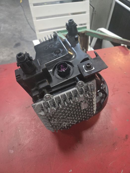 Ляв фар Full LED Jeep Renegade 2020г.