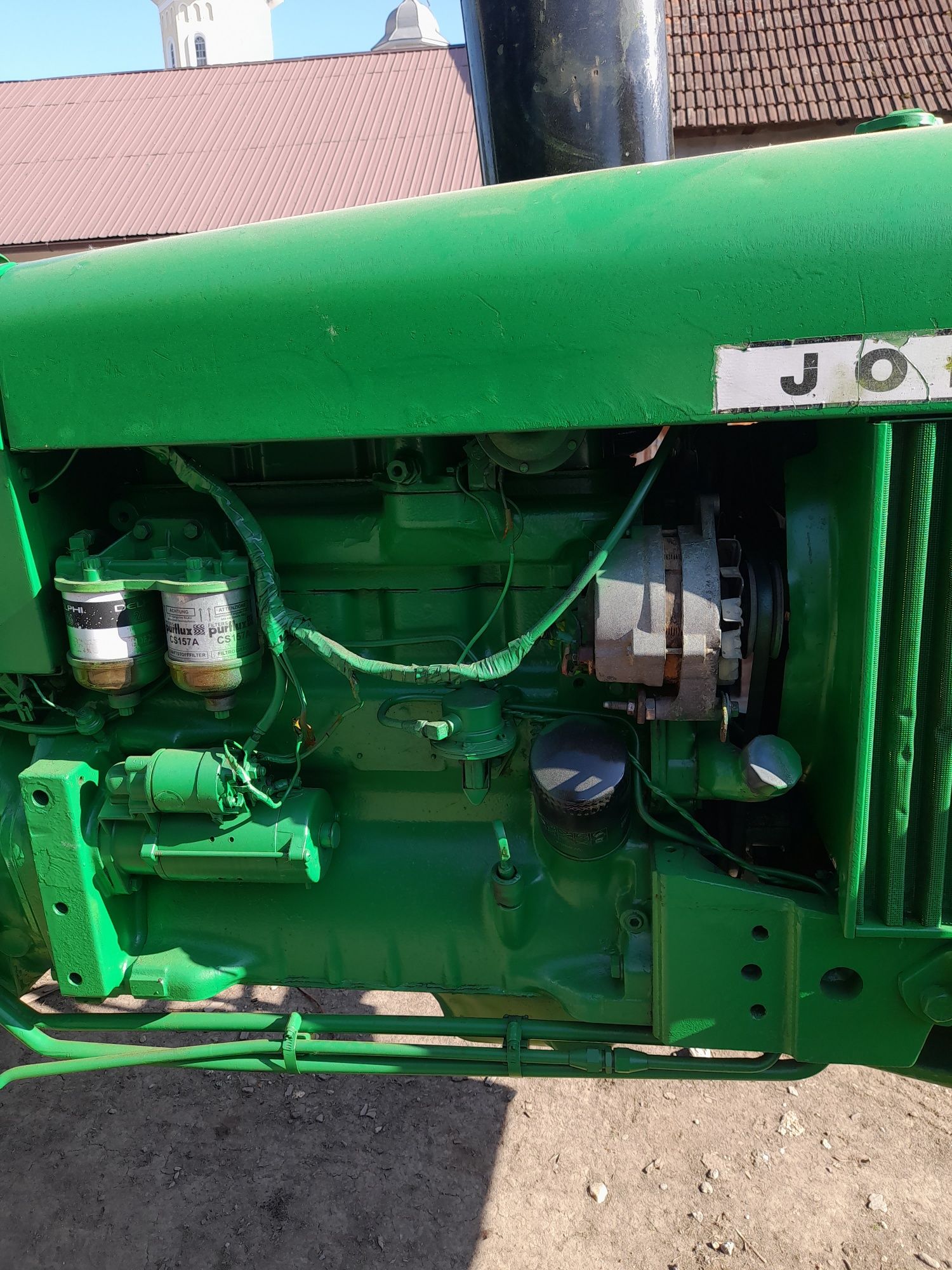 Vind tractor john deere în stare de funcționare