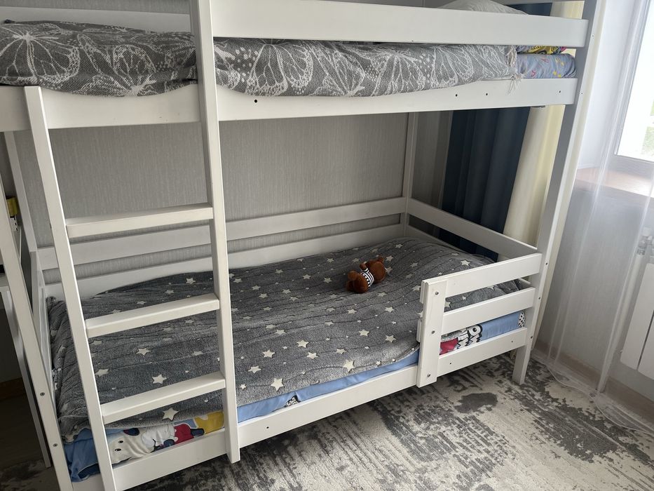Продам кровать размер 180/90