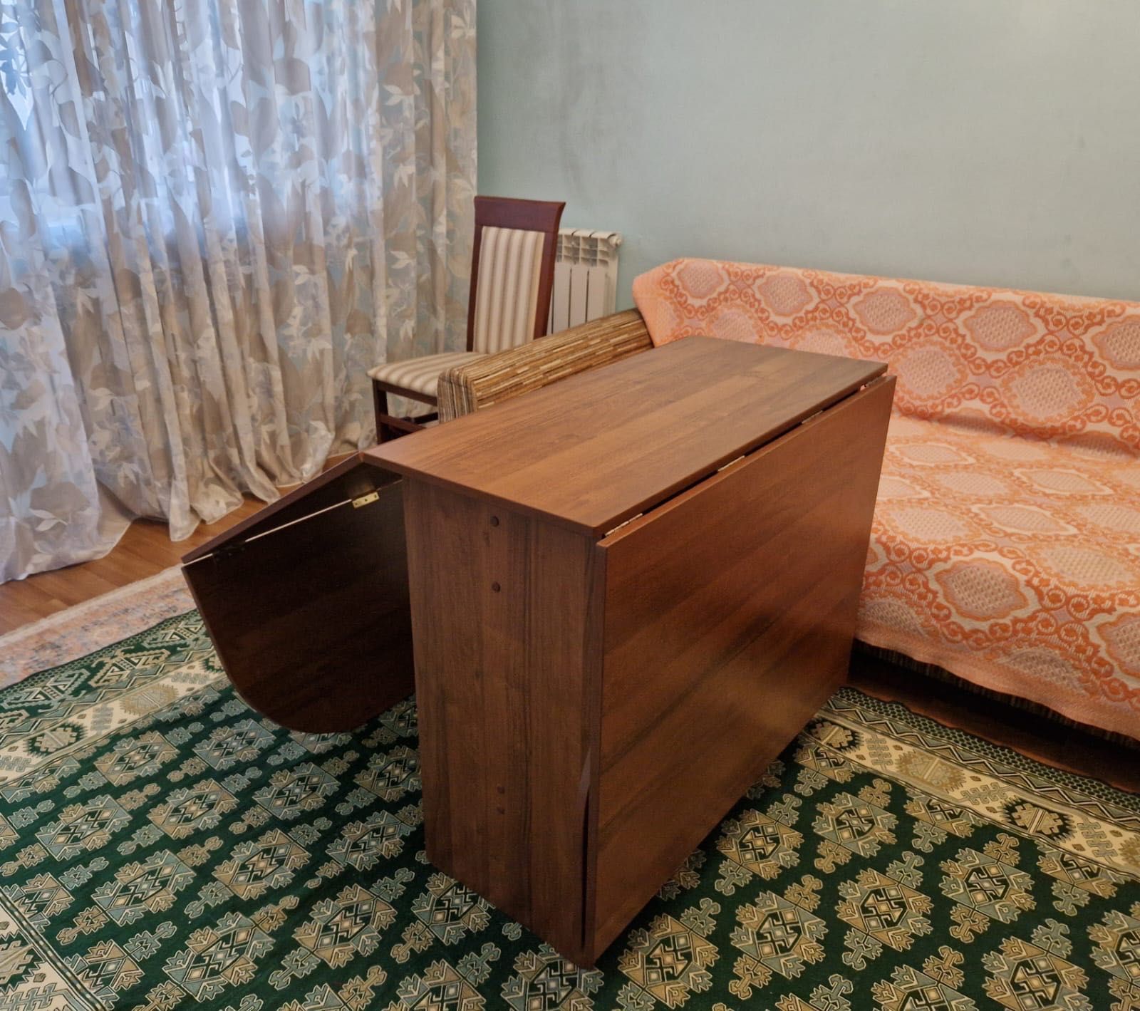 Стол раскладной в хорошем состоянии