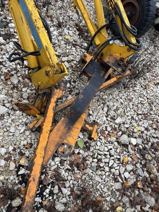 Incarcator frontal tractor 80-100 cp