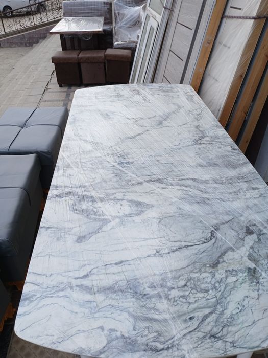 Mebellar obuvnoylar kravatlar kuxunniy