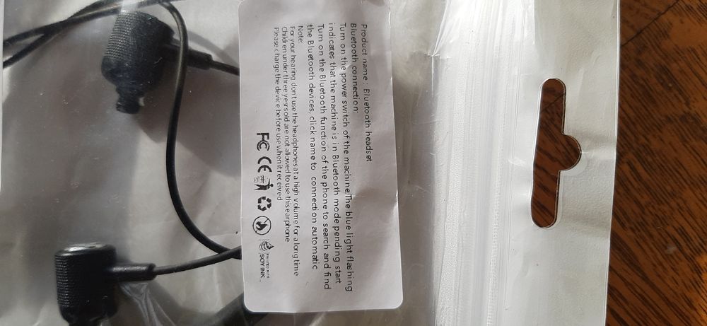 Căști bluetooth, noi, sigilate