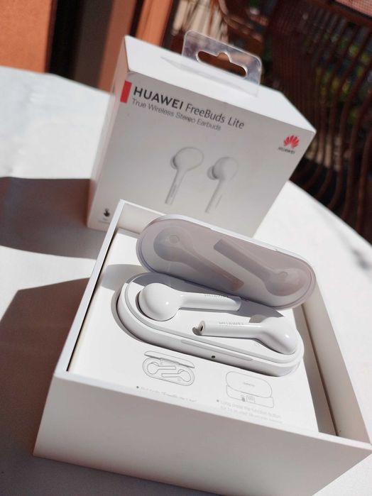 Безжични слушалки Huawei FreeBuds Lite