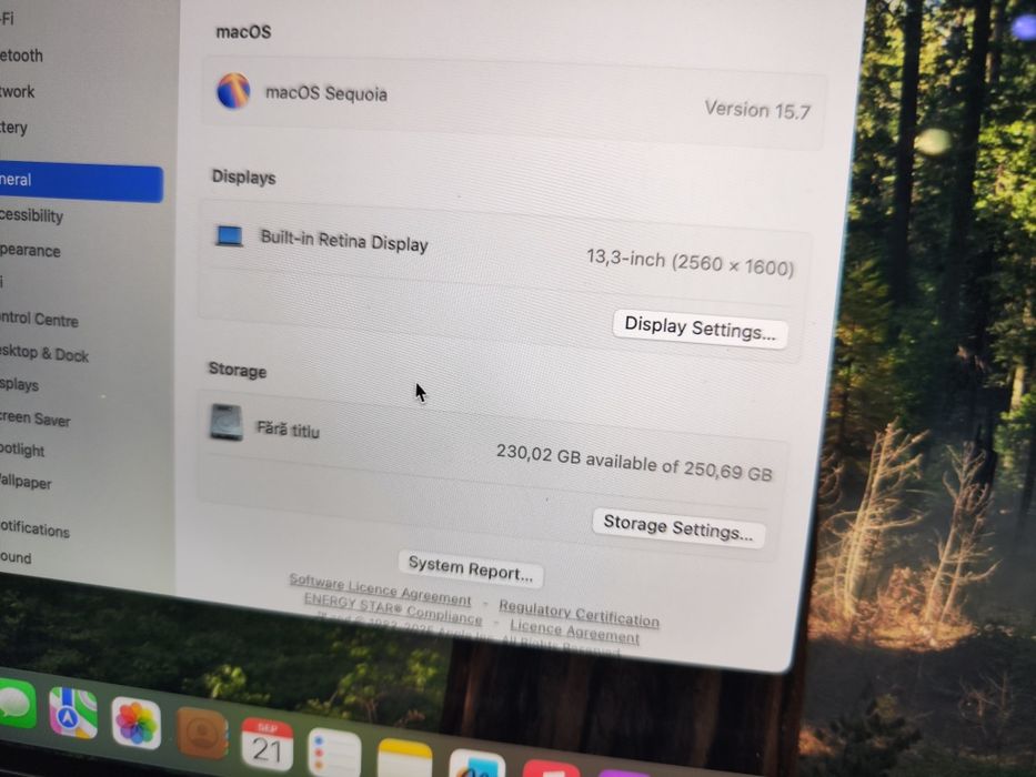 Macbook pro retina 2019, 13 inch, i7, touchbar, 16 gb ram