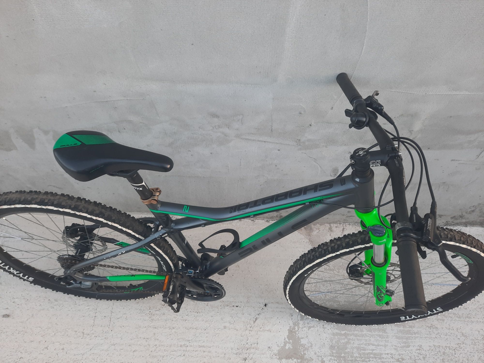 Bicicleta Bulls Sharptail 27,5", Frane hidraulice,Aluminiu, Shimano,