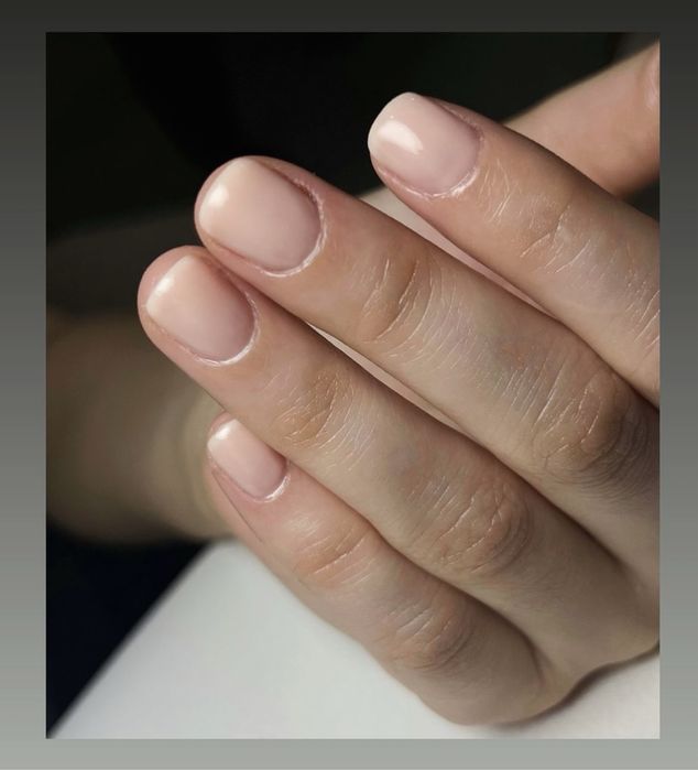 Unghii cu gel/oja semipermanenta apex