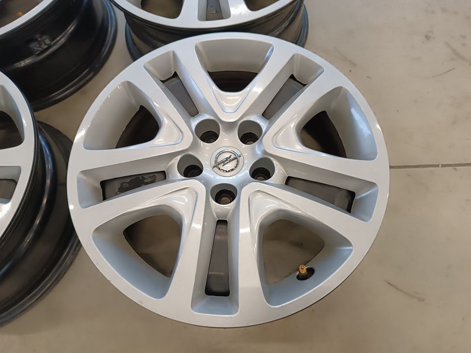 Jante Otel Structurate 5x105 R16 Opel Astra K