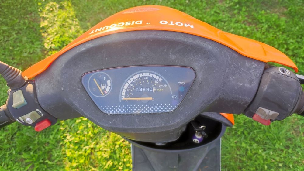 Scuter Peugeot V-clic 50cc, 4 timpi