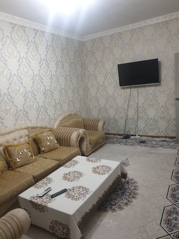 2 xonali uy ijaraga beriladi bez makler yaxwi joyda joylashgan