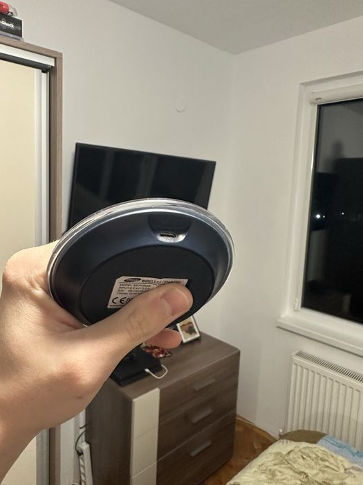 Безжично зарядно на Samsung