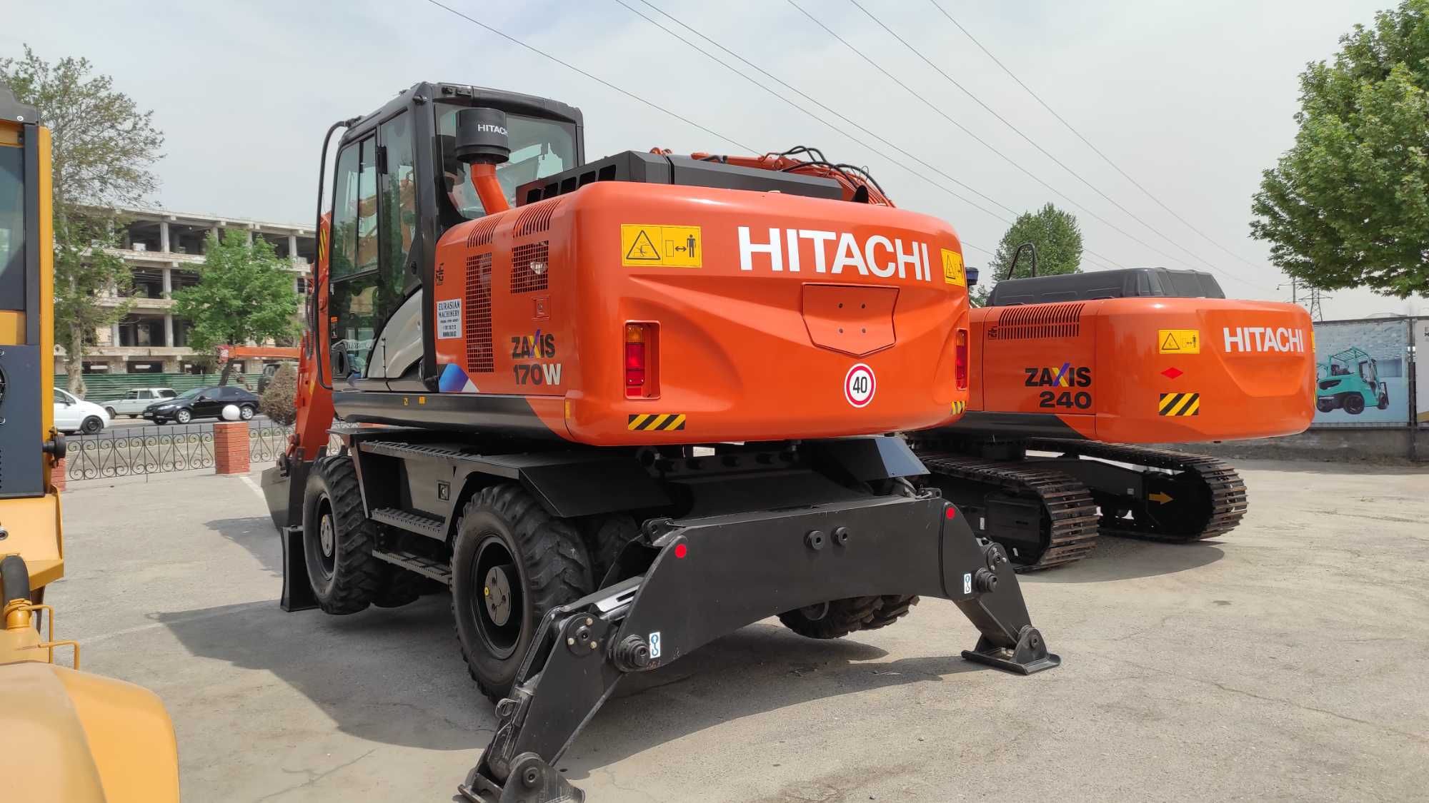 Колесный экскаватор Hitachi ZX170W-5A