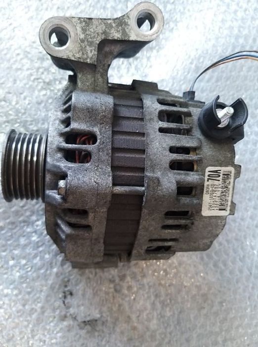 Alternator 1.2 1.3 1.6 benz ford fiesta 5 fusion mazda 2