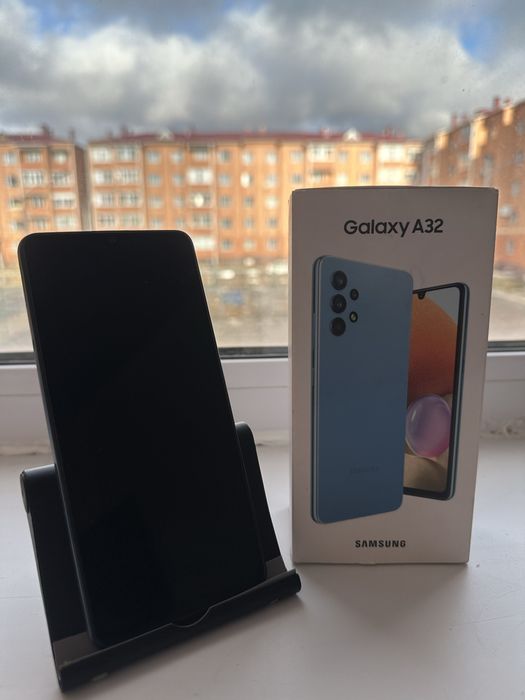 Продам Samsung A32 Blue.